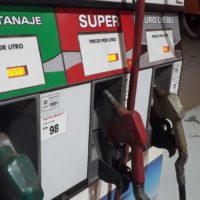 Nuevo aumento de combustibles en Santa Fe: la nafta súper ya roza los $1.900