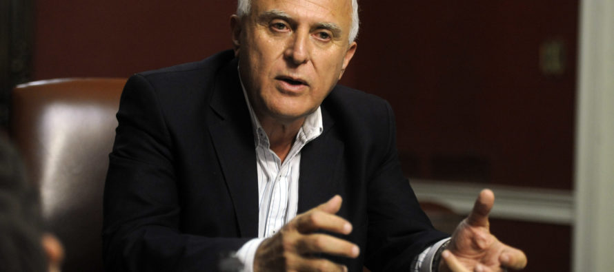 Lifschitz defiende el aumento de la tarifa del agua pero quiere evaluar el impacto