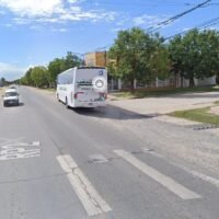 Una mujer resultó con lesiones leves tras un choque entre un auto y una moto en Monte Vera