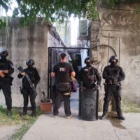 Megaoperativo con 10 allanamientos y un arresto en Santa Fe