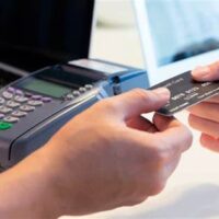 Vecino de Monte Vera denunció el uso fraudulento de sus tarjetas tras perder la billetera