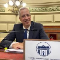 Scarpin solicitó sumar a empleados municipales al plan provincial de alivio económico