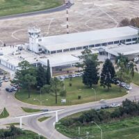 El Aeropuerto de Sauce Viejo suma vuelos diarios a Buenos Aires