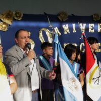 Poletti participó del 50° aniversario de la Escuela “Jesús Resucitado”
