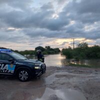 Vera se recupera del temporal, mientras asisten a los damnificados