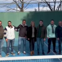Llambi Campbell tendrá su cancha de pádel con piso profesional