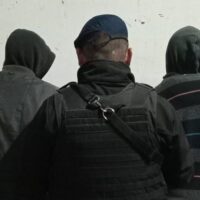Detuvieron a dos ladrones robando tirantes del hospital de Niños de Santa Fe