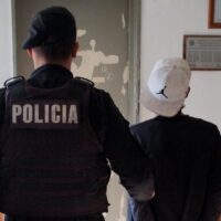 Aprehendieron a un joven durante un operativo en Santa Fe