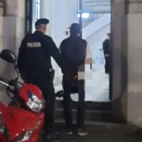 Detuvieron a un joven en Sauce Viejo que era buscado por la policía de Misiones