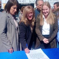 Llambi celebró un nuevo convenio para fortalecer los Centros de Días de la Niñez