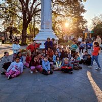 Llambi Campbell celebró el Mes de las Infancias con una gran fiesta en la plaza central