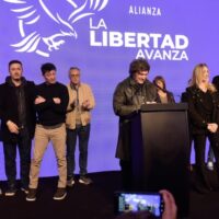 Milei ensayó autocrítica, pero ratificó su rumbo económico