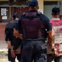 Detienen a dos hombres por robo de verduras en una quinta de Recreo
