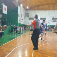 Alumni venció a Macabi y se consolidó en puestos de clasificación