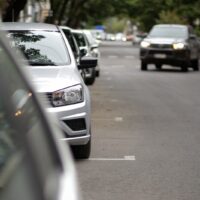 El Concejo aprobó el estudio para permitir el estacionamiento en ambas manos en más de 250 cuadras de Santa Fe