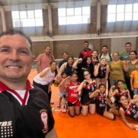 Huracán Vóley sumó puntos clave en Sub 13 y sigue puntero en el torneo de la ASV