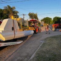 Laguna Paiva incorporó una cosechadora acuática para el mantenimiento del balneario