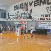 Alumni venció a Almagro B y sigue en la punta