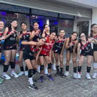 El Sub-13 de Huracán cerró el año en lo más alto de la Liga Santafesina