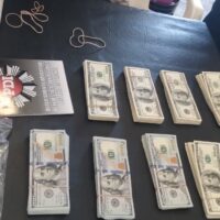 La PDI incautó más de 90 mil dólares y dos autos en una causa por un robo en Esperanza