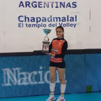 Una jugadora de Huracán será parte del Seleccionado de la Asociación Santafesina de Vóley: