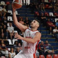 Gran victoria de Unión ante Quimsa