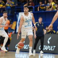 Triunfazo de Oberá en La Bombonerita