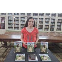 La escritora Nadia Costa presentó “El Miedo está en mi Sangre”