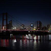 Avanza la refuncionalización de la luminaria del Puente Colgante con una oferta presentada