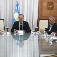 Adorni presentó las conclusiones del Consejo de Mayo y adelantó que enviarán reformas clave al Congreso