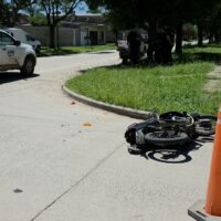 Fuerte siniestro vial en Recreo: un motociclista resultó herido y fue trasladado al hospital
