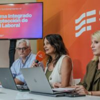 Pullaro lanzó un sistema de salud laboral para estatales ante un ausentismo del 15,2 %, casi el doble que en el sector privado