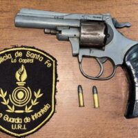 Dos detenidos tras balear a un hombre para robarle en Santa Fe