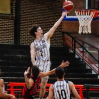 Estudiantes ganó con autoridad en Santa Fe