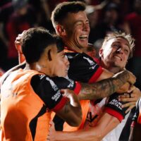 Colón comenzó con el pie derecho, ganando y gustando