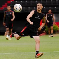 Colón debuta recibiendo a Deportivo Madryn