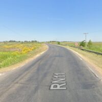 Accidente en ruta 11: un auto terminó en una zanja tras perder el control