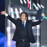 Javier Milei hablará en cadena nacional tras el fallo favorable por YPF