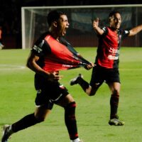 Colón y Ferro dividieron honores en Santa Fe