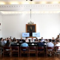 El ECAM presentó su plan de trabajo 2026-2027 con la participación de Poletti