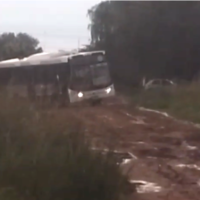 Lluvia intensa en Recreo: vecinos reclaman por el estado de los caminos tras trabajos municipales