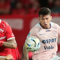 Unión dejó escapar una victoria increíble y empató 4-4 ante Independiente en Avellaneda