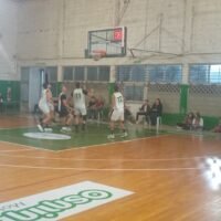 Gran triunfo de Alumni ante Regatas SF