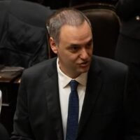 Adorni acusó a la oposición de sabotear al Gobierno y defendió el ajuste económico en Diputados
