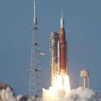 La NASA lanzó Artemis II y la humanidad vuelve a viajar rumbo a la Luna