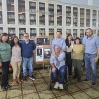 Cristian Catinot presentó anoche su libro “Tiempo de Palabras”