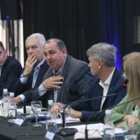 Poletti participó del Consejo Federal de Intendentes en la ciudad de Paraná