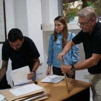 El Gobierno Provincial abrió ofertas para la compra de 10 retroexcavadoras destinadas al mantenimiento de rutas santafesinas